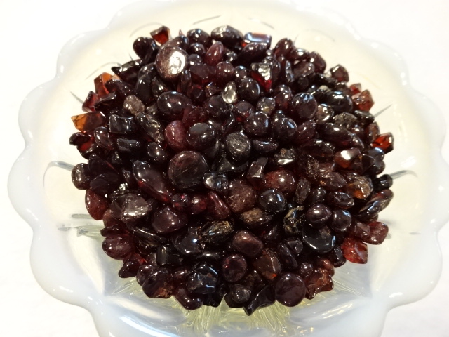 【さざれ石】ガーネット